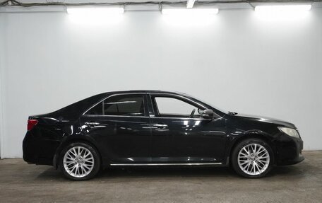 Toyota Camry, 2012 год, 1 570 000 рублей, 4 фотография