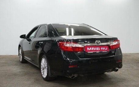 Toyota Camry, 2012 год, 1 570 000 рублей, 8 фотография