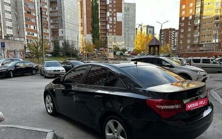 Chevrolet Cruze II, 2013 год, 910 000 рублей, 4 фотография