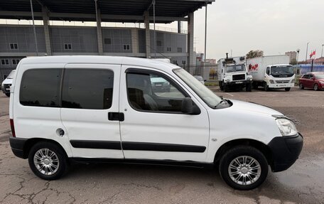 Citroen Berlingo II рестайлинг, 2010 год, 385 000 рублей, 3 фотография