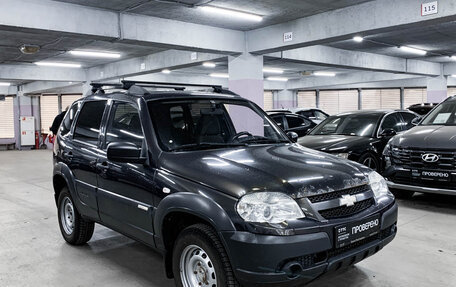 Chevrolet Niva I рестайлинг, 2013 год, 599 000 рублей, 3 фотография