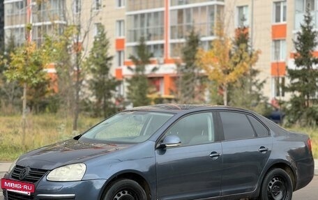 Volkswagen Jetta VI, 2008 год, 399 000 рублей, 2 фотография