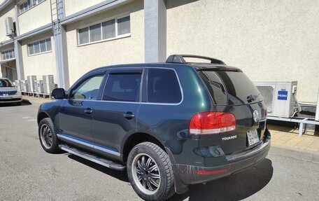 Volkswagen Touareg III, 2005 год, 1 100 000 рублей, 2 фотография