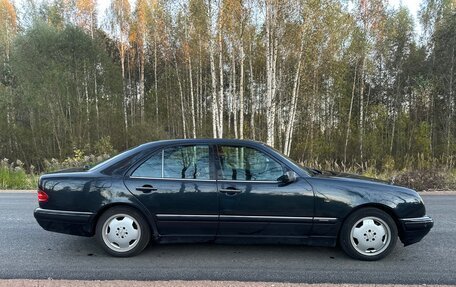 Mercedes-Benz E-Класс, 1998 год, 570 000 рублей, 12 фотография