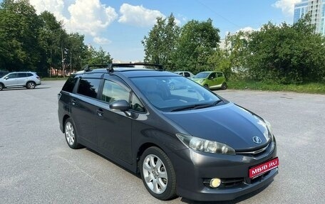 Toyota Wish II, 2013 год, 1 690 000 рублей, 1 фотография