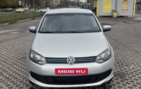 Volkswagen Polo VI (EU Market), 2012 год, 495 000 рублей, 1 фотография