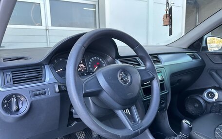 Skoda Rapid I, 2014 год, 1 120 000 рублей, 14 фотография