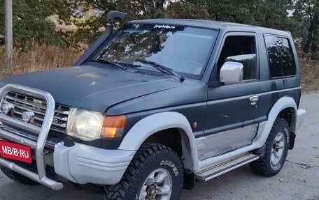 Mitsubishi Pajero III рестайлинг, 1996 год, 325 000 рублей, 1 фотография