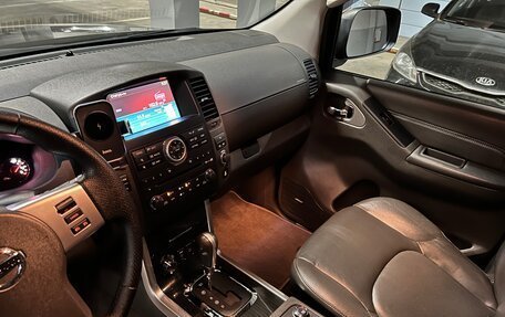 Nissan Pathfinder, 2011 год, 2 100 000 рублей, 11 фотография