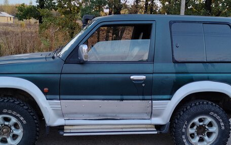 Mitsubishi Pajero III рестайлинг, 1996 год, 325 000 рублей, 4 фотография