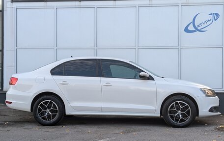 Volkswagen Jetta VI, 2011 год, 950 000 рублей, 8 фотография