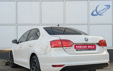 Volkswagen Jetta VI, 2011 год, 950 000 рублей, 13 фотография