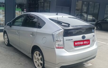 Toyota Prius, 2011 год, 1 250 000 рублей, 7 фотография