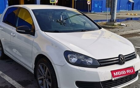 Volkswagen Golf VI, 2011 год, 860 000 рублей, 3 фотография