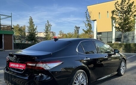 Toyota Camry, 2020 год, 3 400 000 рублей, 4 фотография