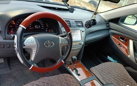 Toyota Camry, 2011 год, 1 820 000 рублей, 5 фотография