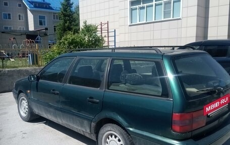 Volkswagen Passat B4, 1995 год, 110 000 рублей, 2 фотография