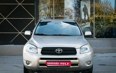 Toyota RAV4, 2007 год, 1 400 000 рублей, 8 фотография