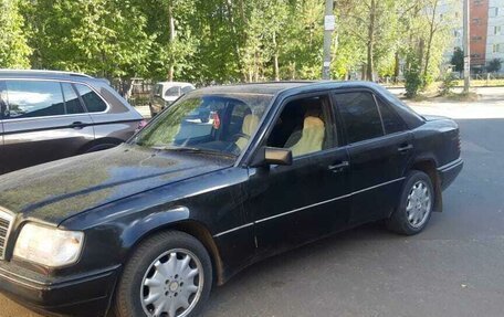 Mercedes-Benz E-Класс, 1994 год, 263 000 рублей, 2 фотография