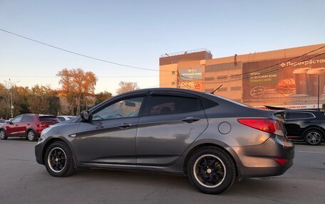 Hyundai Solaris II рестайлинг, 2011 год, 650 000 рублей, 9 фотография