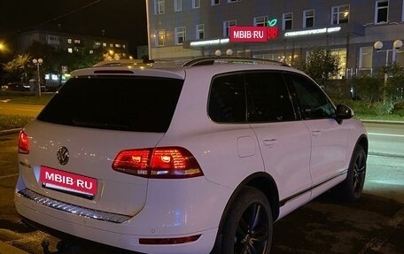 Volkswagen Touareg III, 2012 год, 2 190 000 рублей, 5 фотография