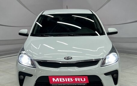 KIA Rio IV, 2018 год, 998 000 рублей, 2 фотография