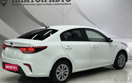 KIA Rio IV, 2018 год, 998 000 рублей, 7 фотография