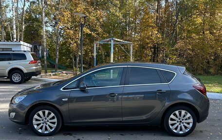 Opel Astra J, 2011 год, 850 000 рублей, 7 фотография