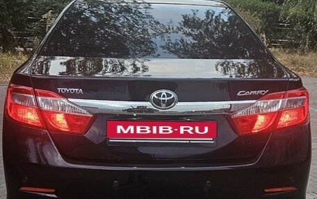 Toyota Camry, 2013 год, 1 850 000 рублей, 4 фотография