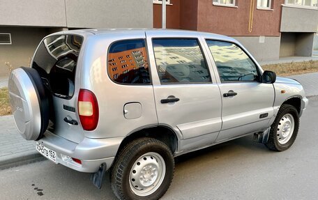 Chevrolet Niva I рестайлинг, 2003 год, 359 000 рублей, 5 фотография