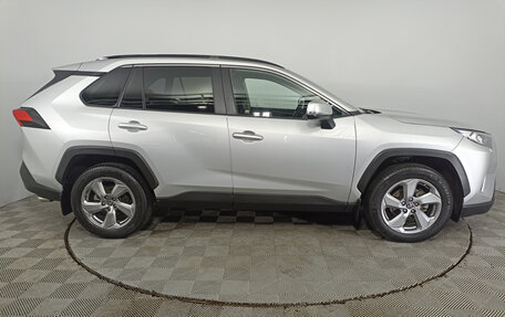 Toyota RAV4, 2019 год, 3 408 000 рублей, 4 фотография