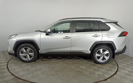 Toyota RAV4, 2019 год, 3 408 000 рублей, 8 фотография