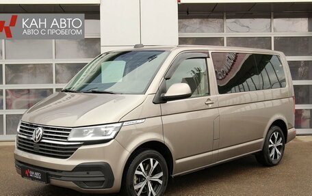 Volkswagen Caravelle T6 рестайлинг, 2020 год, 5 250 000 рублей, 1 фотография