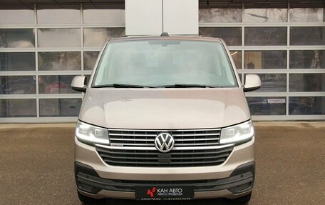 Volkswagen Caravelle T6 рестайлинг, 2020 год, 5 250 000 рублей, 3 фотография