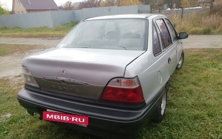 Daewoo Nexia I рестайлинг, 2003 год, 35 000 рублей, 9 фотография