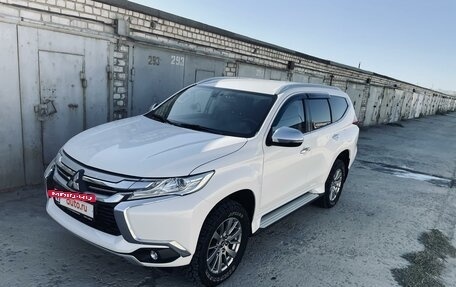 Mitsubishi Pajero Sport III рестайлинг, 2017 год, 3 250 000 рублей, 15 фотография