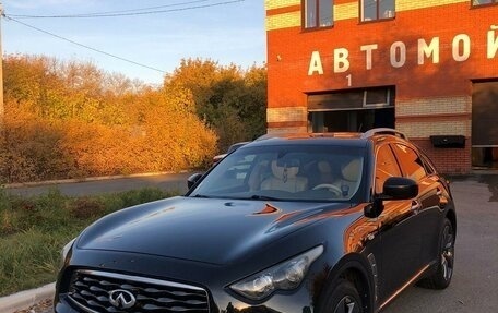 Infiniti FX II, 2011 год, 2 380 000 рублей, 2 фотография