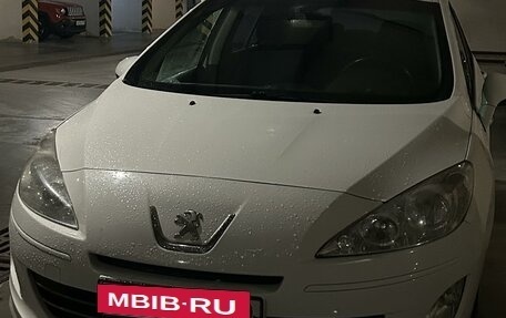 Peugeot 408 I рестайлинг, 2013 год, 690 000 рублей, 3 фотография