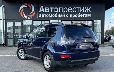 Mitsubishi Outlander III рестайлинг 3, 2011 год, 1 289 000 рублей, 4 фотография