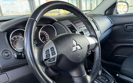 Mitsubishi Outlander III рестайлинг 3, 2011 год, 1 289 000 рублей, 18 фотография