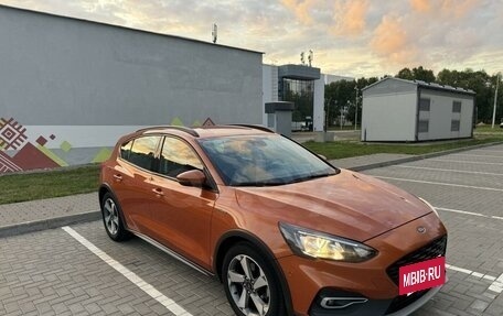 Ford Focus IV, 2019 год, 1 450 000 рублей, 2 фотография