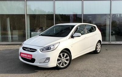 Hyundai Solaris II рестайлинг, 2014 год, 1 100 000 рублей, 1 фотография