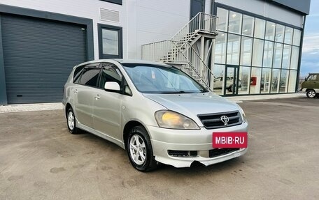 Toyota Ipsum II, 2002 год, 649 999 рублей, 8 фотография