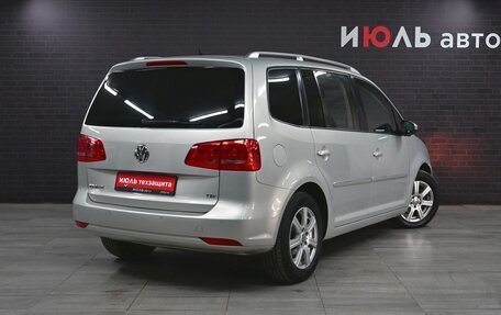 Volkswagen Touran III, 2011 год, 1 035 000 рублей, 7 фотография