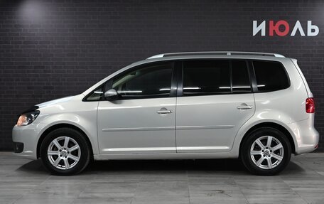 Volkswagen Touran III, 2011 год, 1 035 000 рублей, 8 фотография