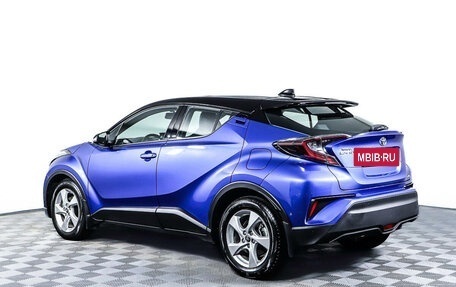 Toyota C-HR I рестайлинг, 2018 год, 2 350 000 рублей, 7 фотография