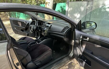 KIA Cerato III, 2010 год, 1 000 000 рублей, 4 фотография