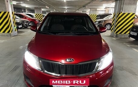 KIA Rio III рестайлинг, 2014 год, 1 049 000 рублей, 2 фотография