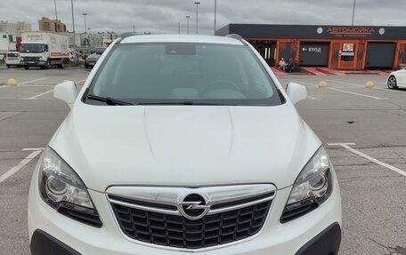 Opel Mokka I, 2013 год, 1 390 000 рублей, 2 фотография