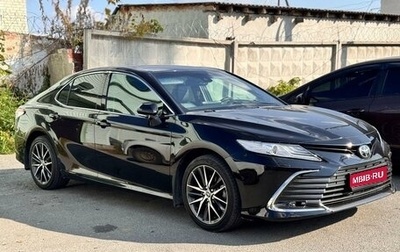 Toyota Camry, 2021 год, 3 800 000 рублей, 1 фотография